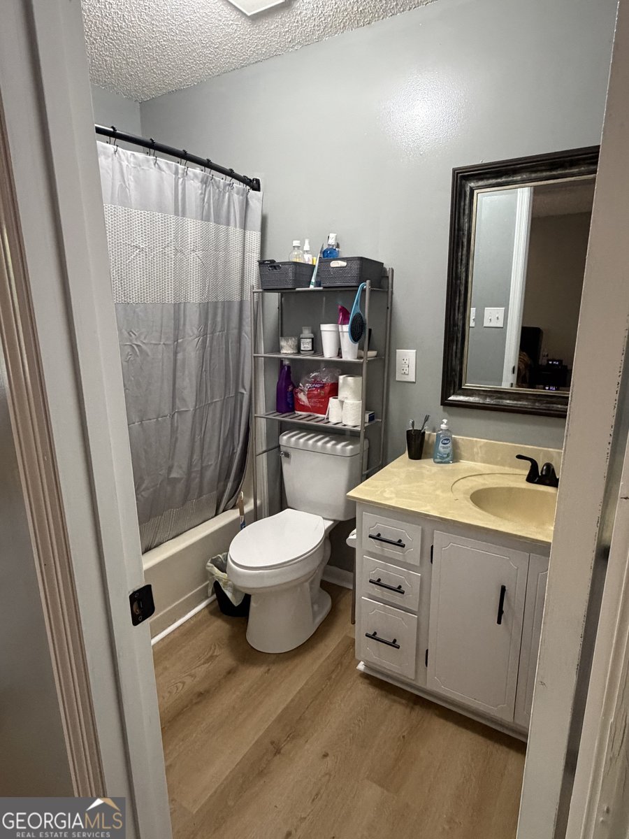 221 Oak Valley Drive Macon - Photo 13