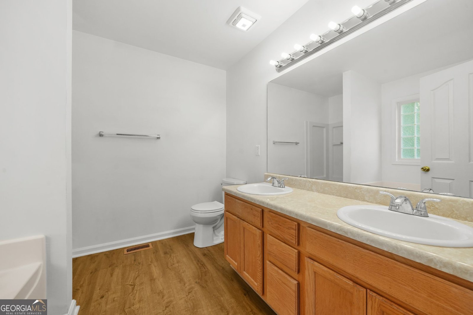 6588 Snowbird Lane Douglasville - Photo 9