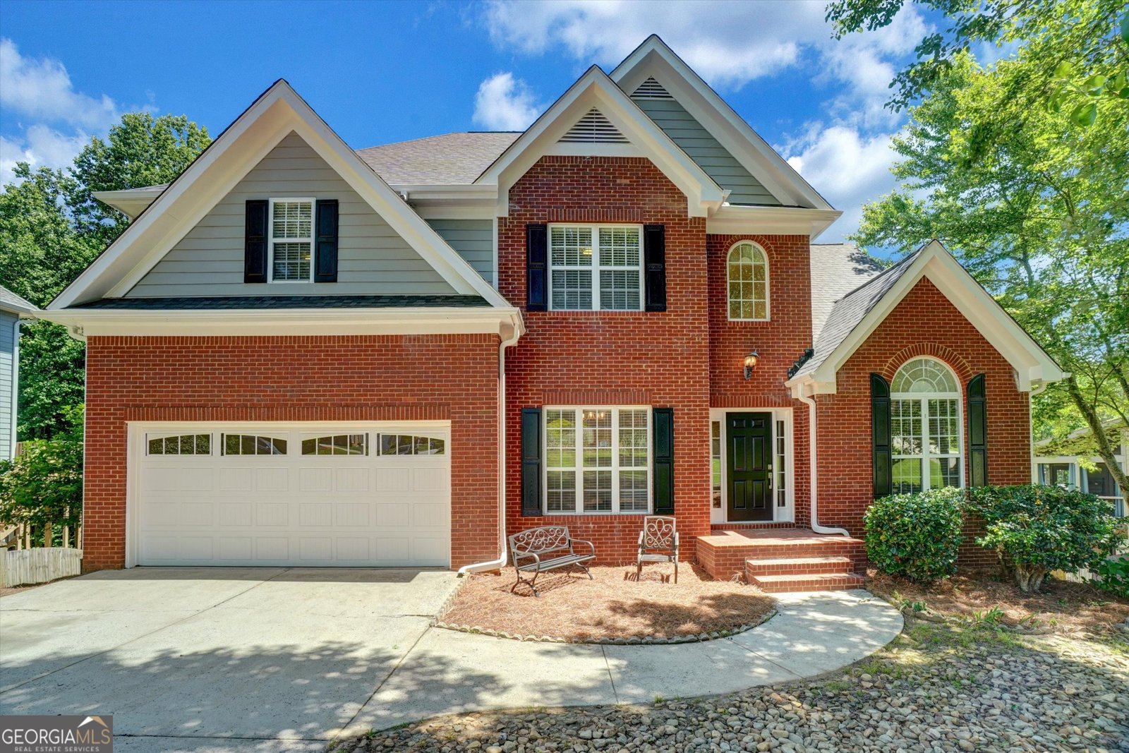 6005 Lake Windsor Parkway Buford - main photo