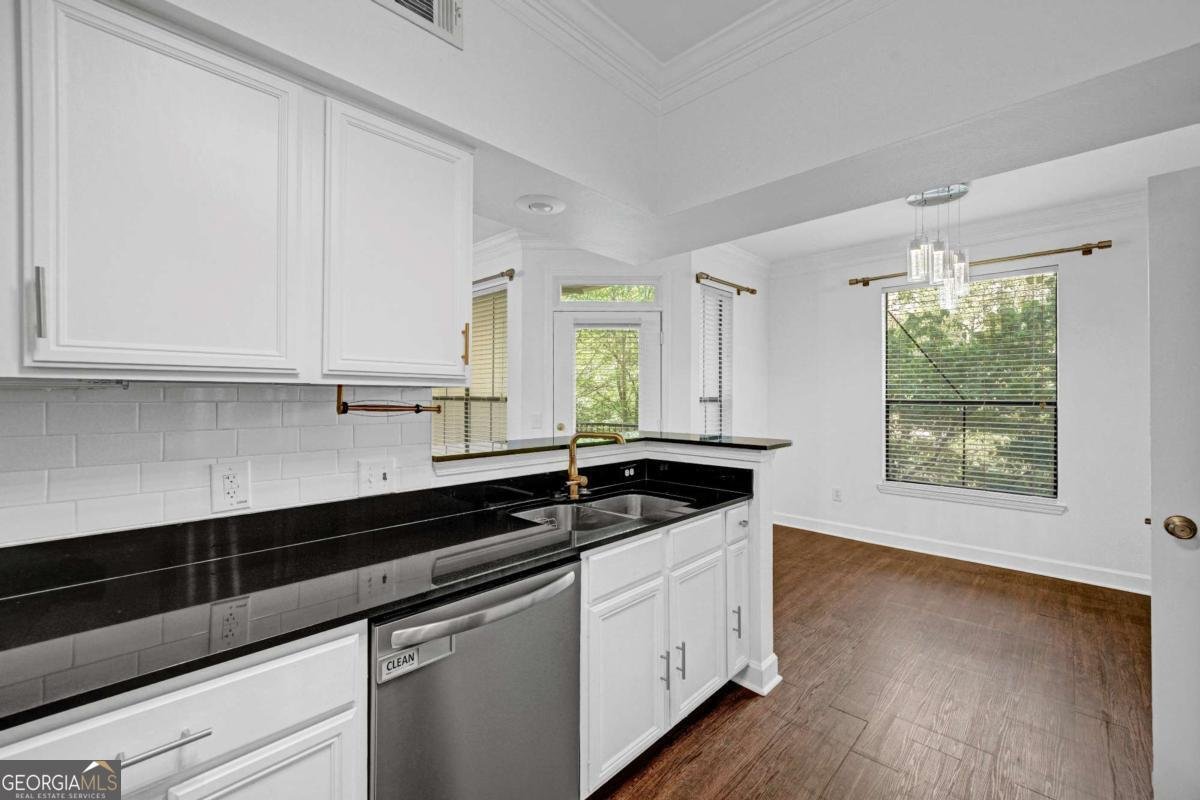 3777 Peachtree Road Brookhaven - Photo 10
