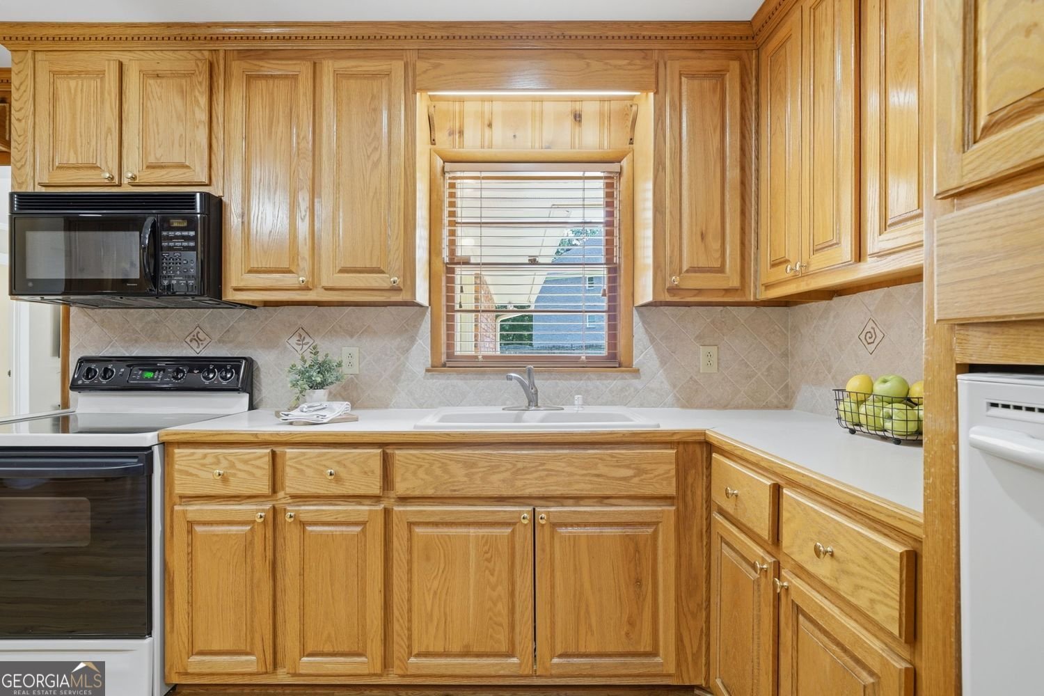 3140 Post Oak Tritt Road Marietta - Photo 11