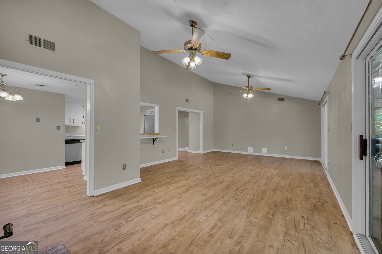 300 Richard Way Athens - Photo 10