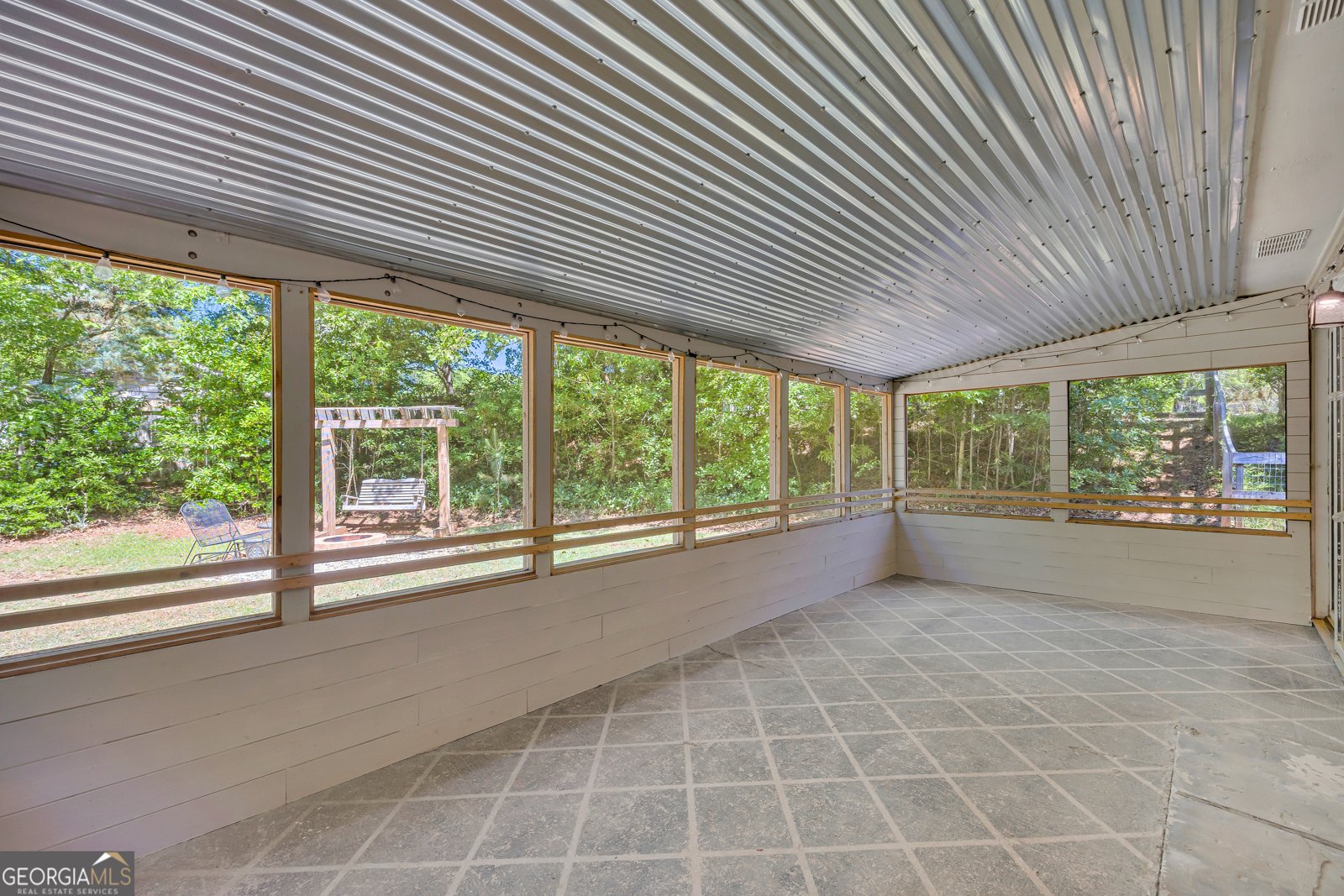 300 Richard Way Athens - Photo 17