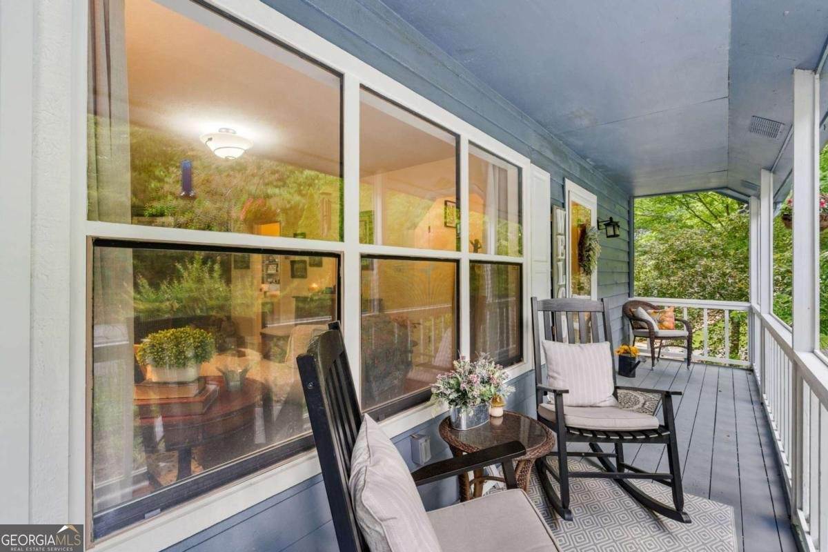 5686 Pine Crest Road Young Harris - Photo 11