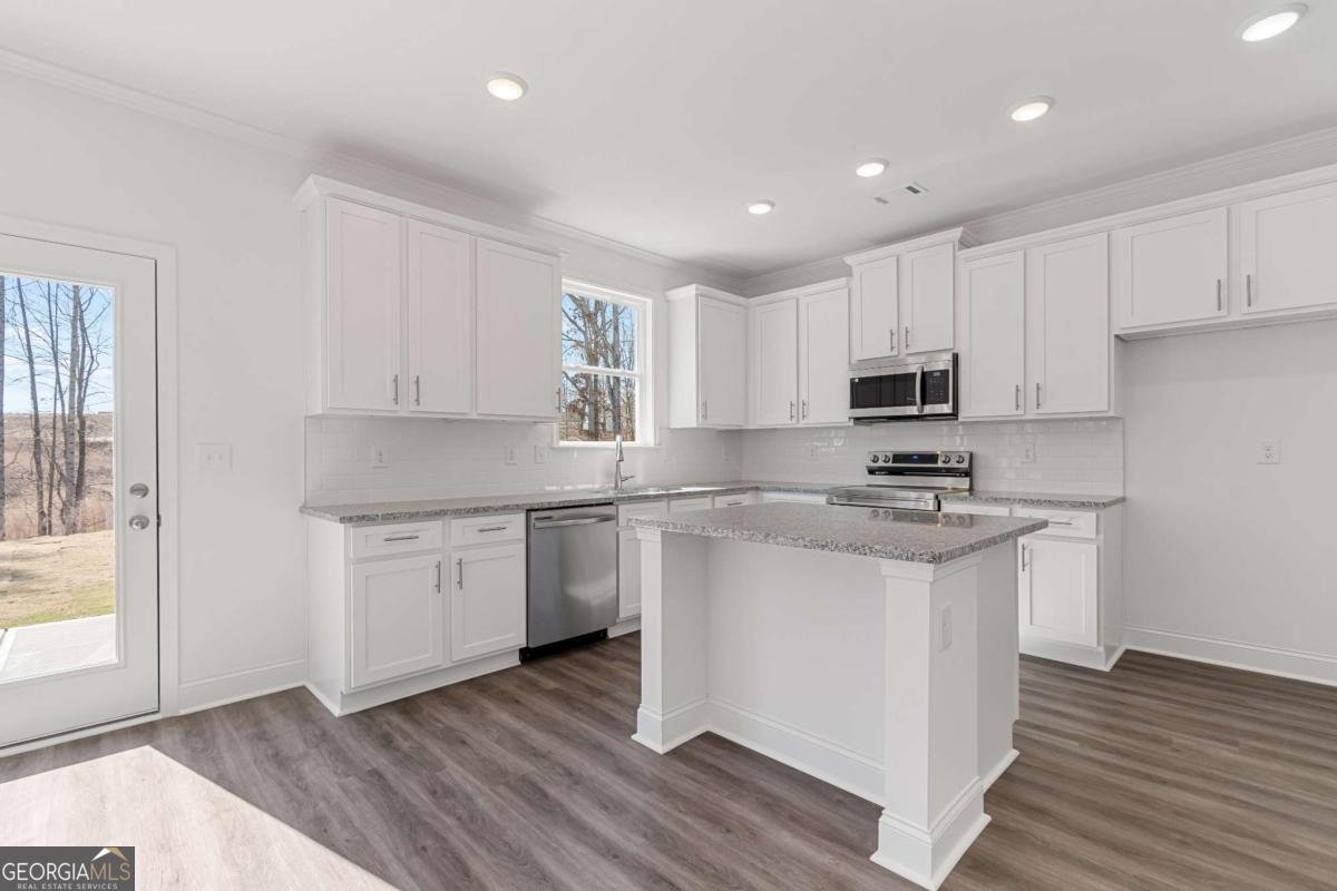 7272 Millbrae Walk Flowery Branch - Photo 18