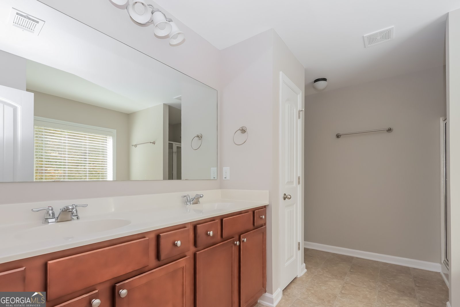 7553 Watson Circle Locust Grove - Photo 17