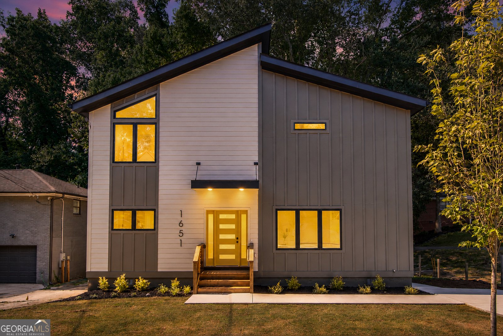 1651 Van Vleck Avenue Atlanta - main photo