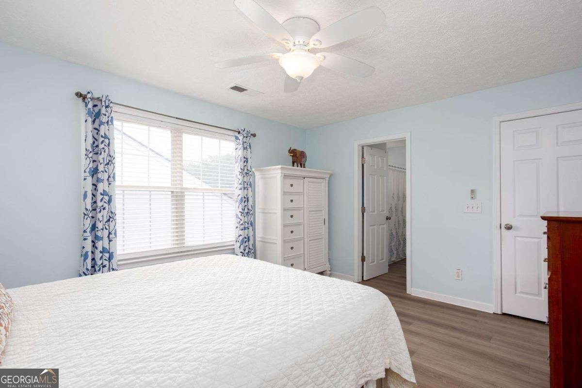 126 Oaks Pl Woodstock - Photo 12