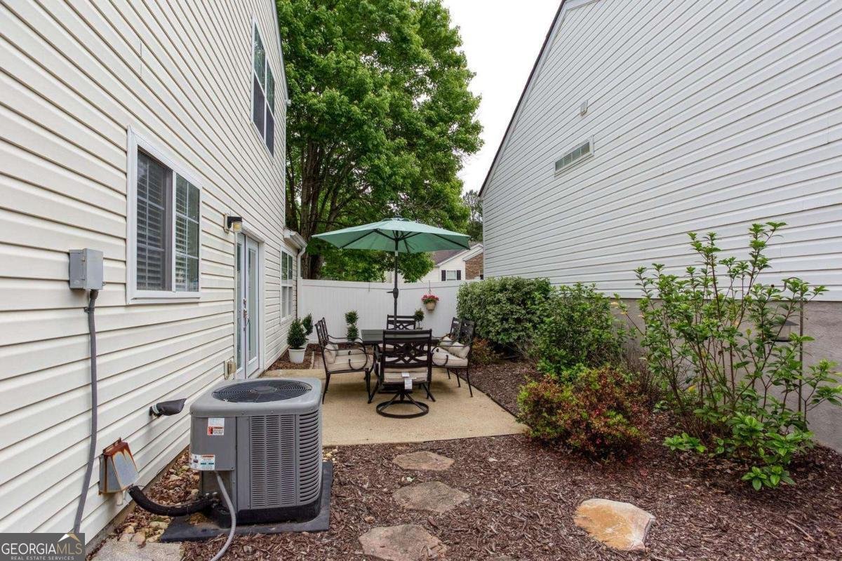126 Oaks Pl Woodstock - Photo 22