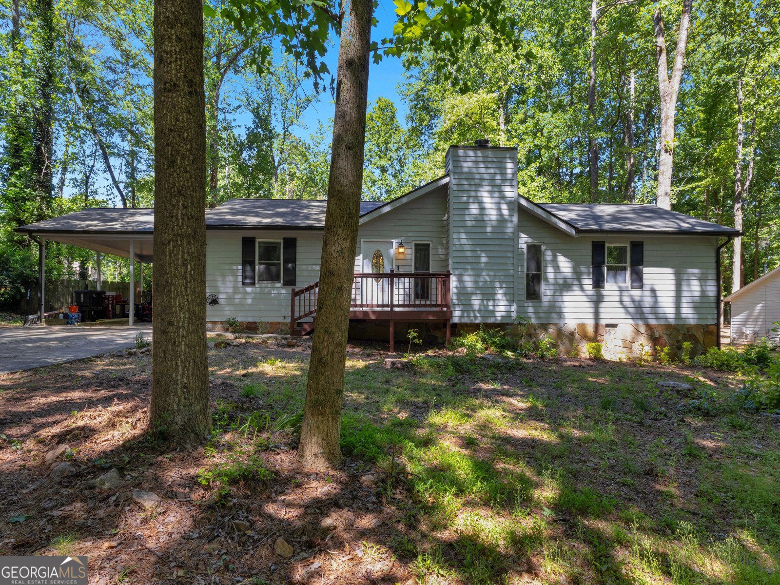5483 Tonowanda Drive Acworth - main photo