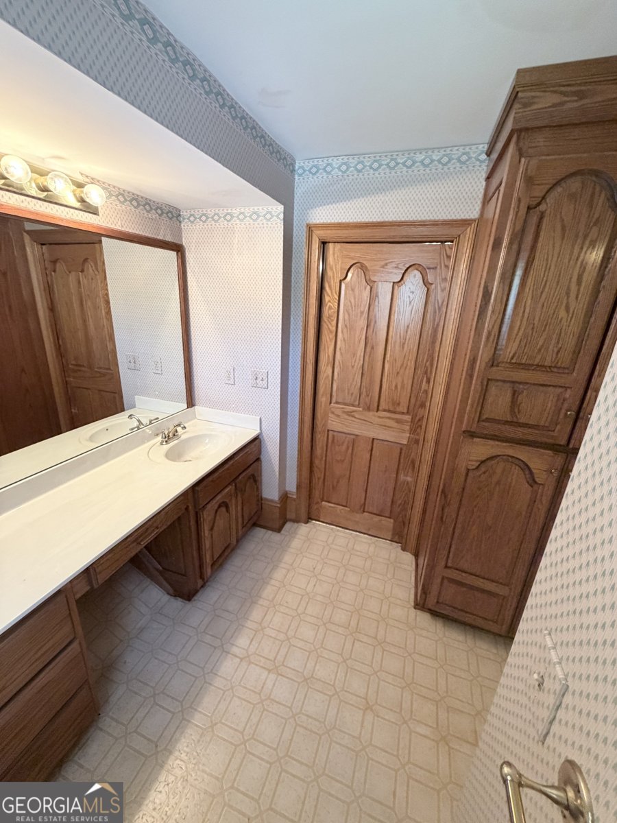 763 McDaniel Mill Road Conyers - Photo 31