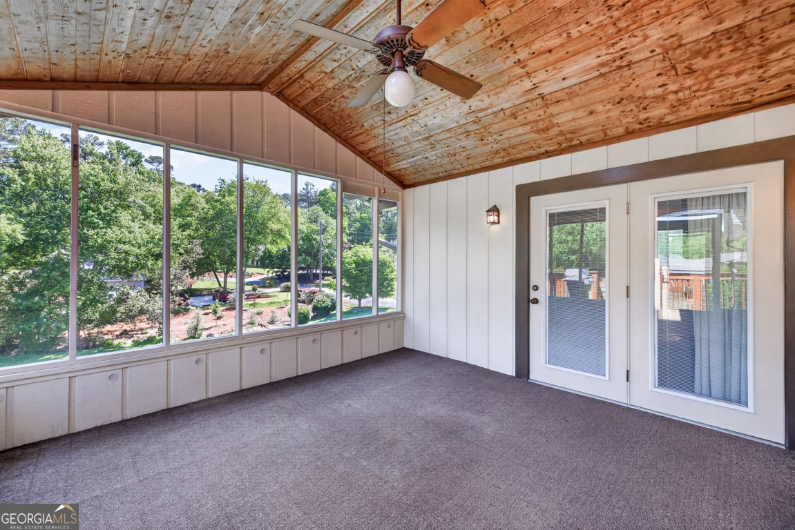1738 Rivermist Drive Lilburn - Photo 17
