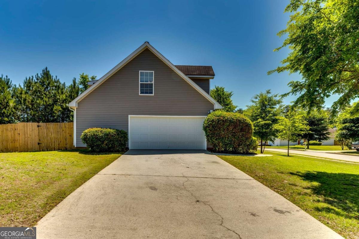 3421 Madison Ridge Trail Snellville - main photo