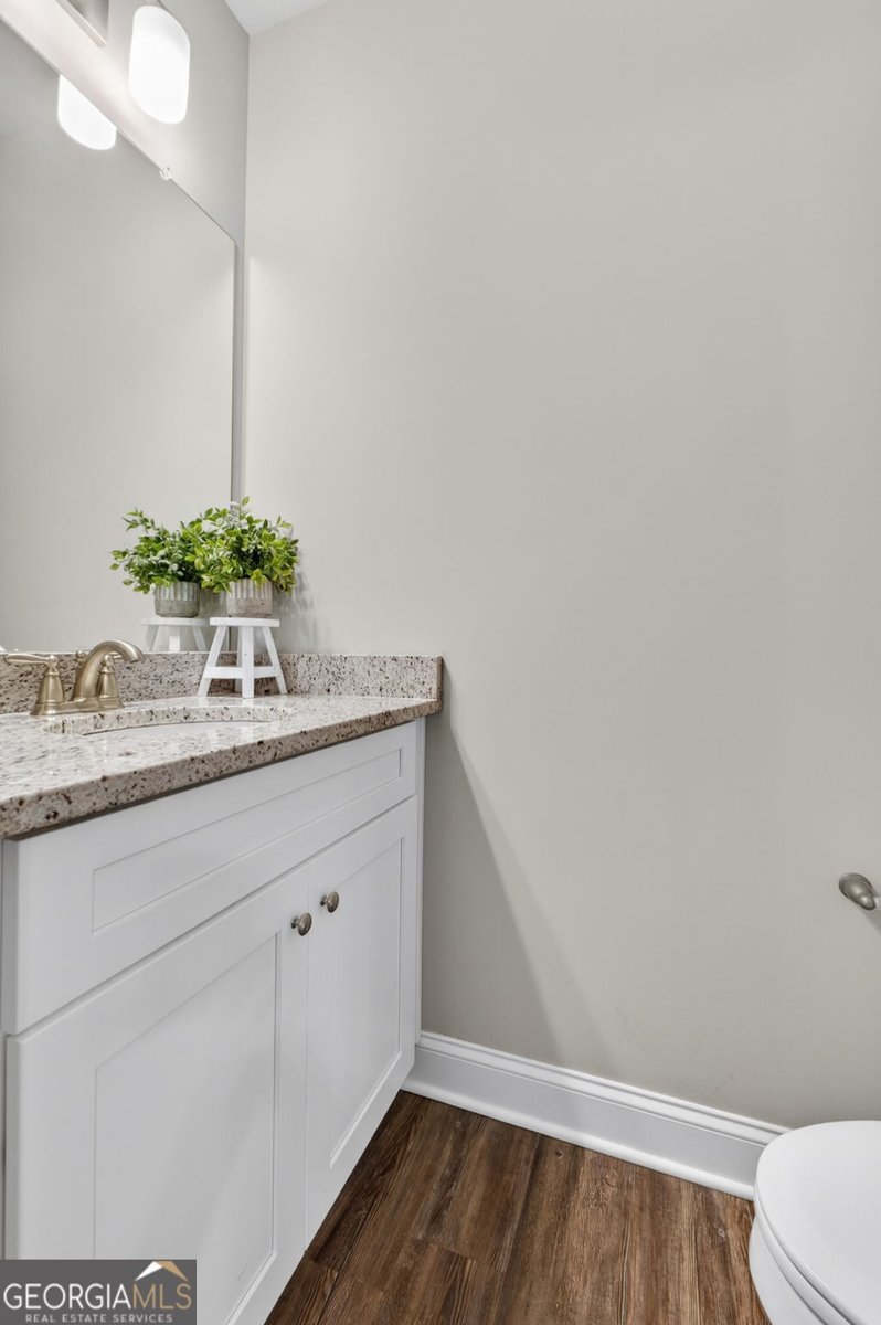 606 Sutton Road Forsyth - Photo 17