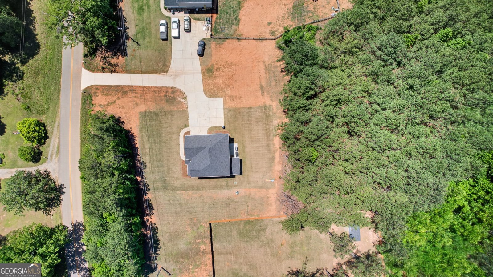 606 Sutton Road Forsyth - Photo 33