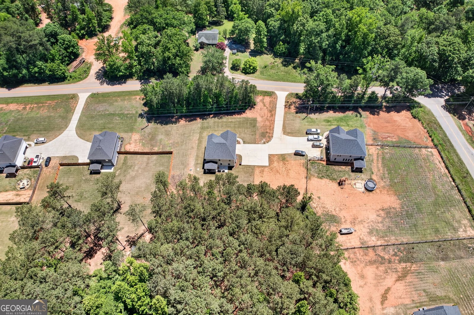 606 Sutton Road Forsyth - Photo 35