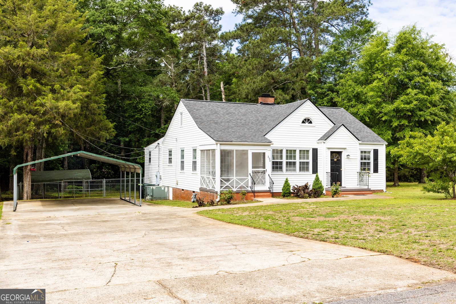 208 Upson Avenue Thomaston - main photo