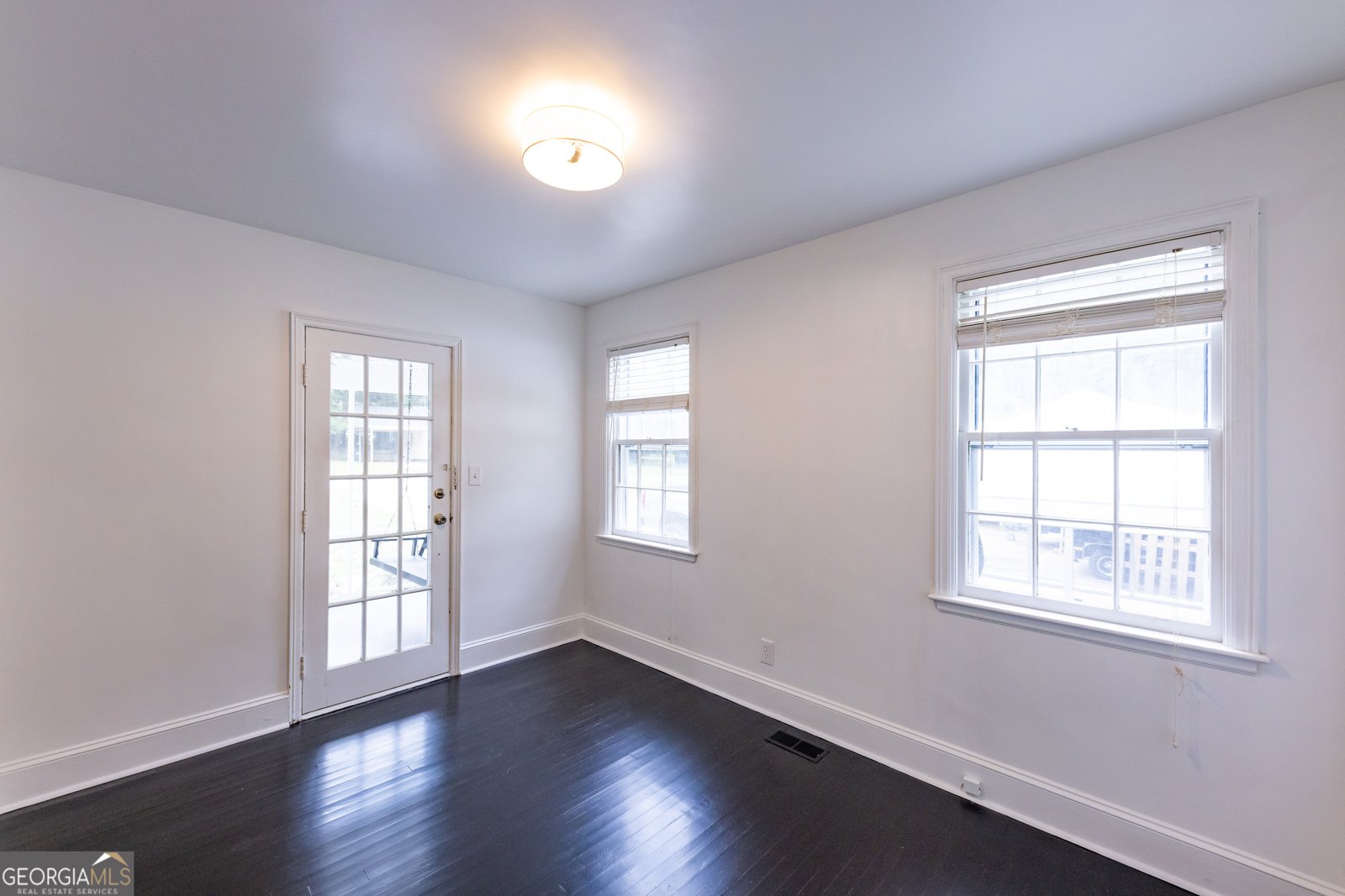 208 Upson Avenue Thomaston - Photo 11