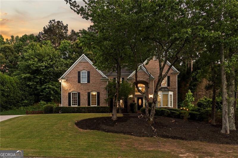 1235 Longpointe Pass Alpharetta - main photo