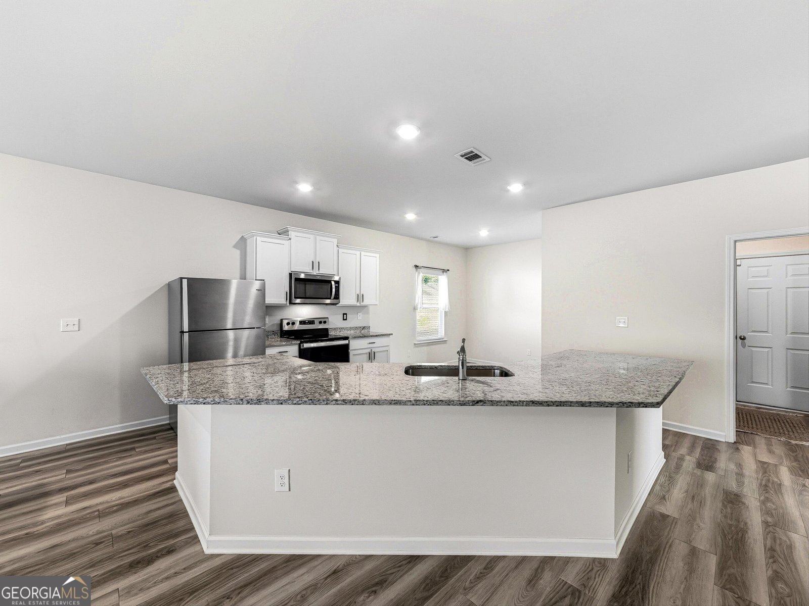 1183 Amadas Drive Locust Grove - Photo 8