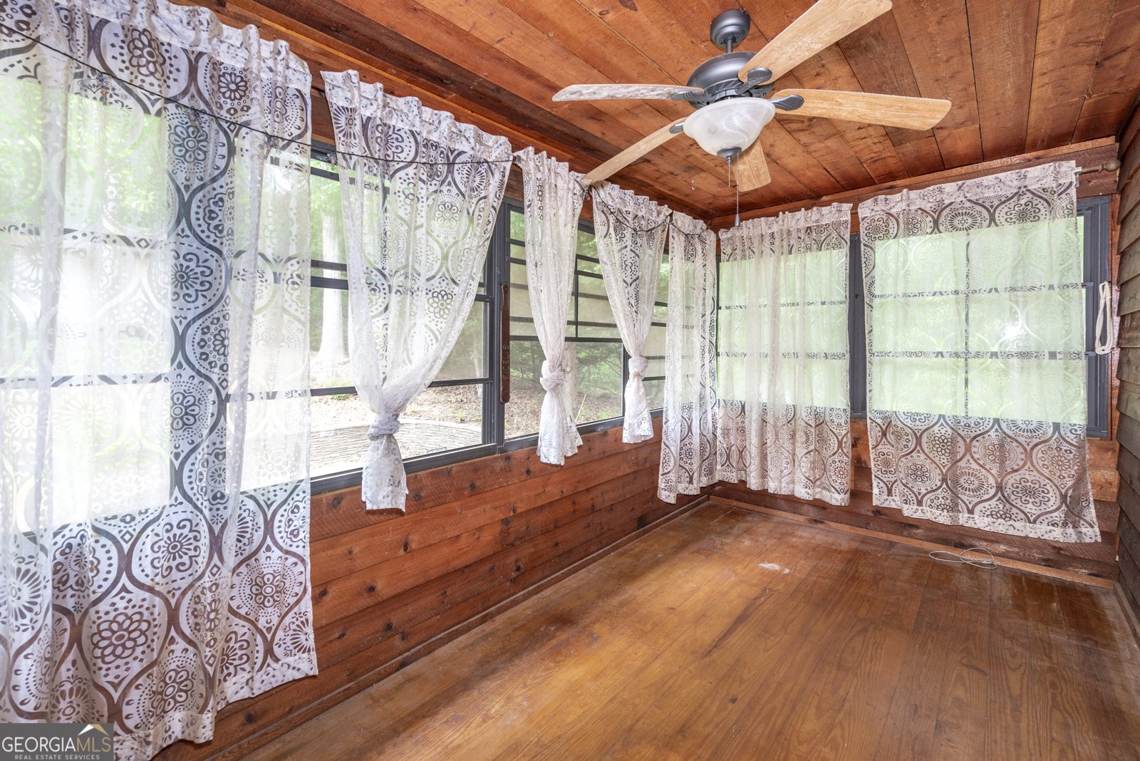 4674 Chestatee Heights Road Gainesville - Photo 18