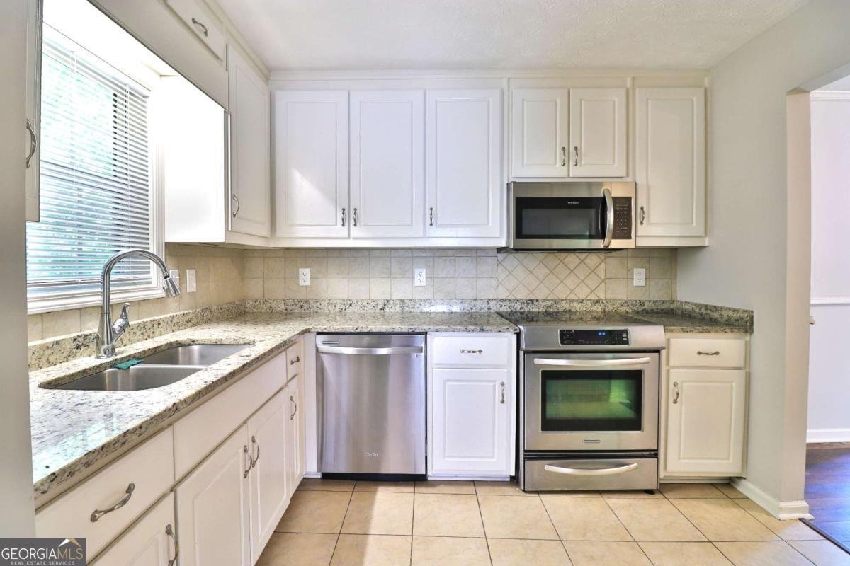 353 Fall View Court Winder - Photo 25