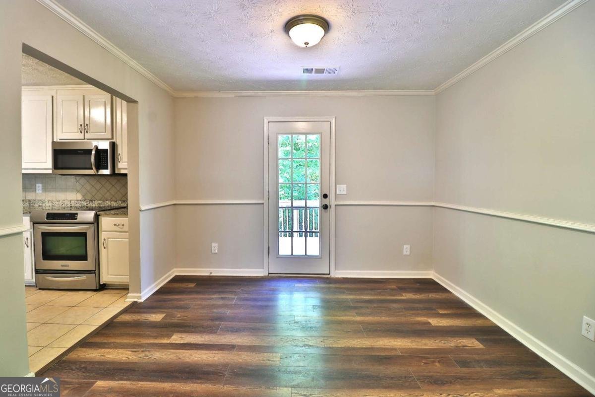 353 Fall View Court Winder - Photo 30