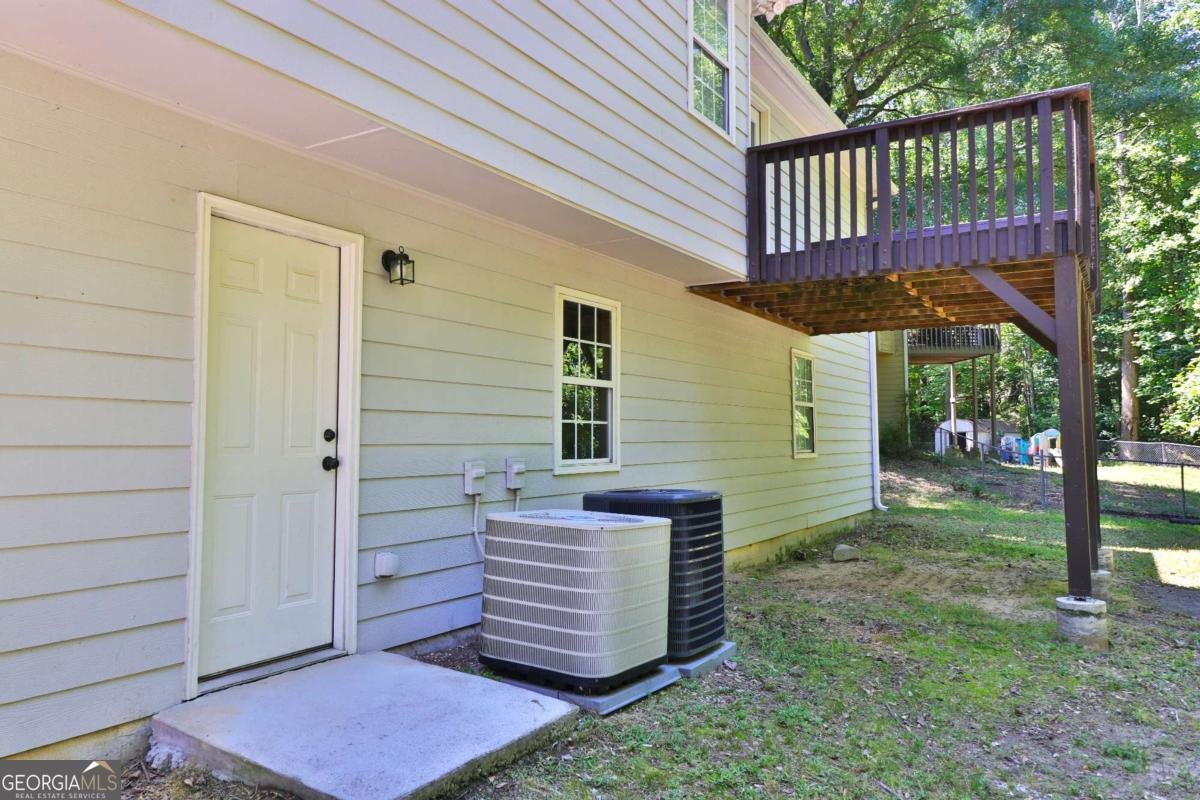 353 Fall View Court Winder - Photo 8