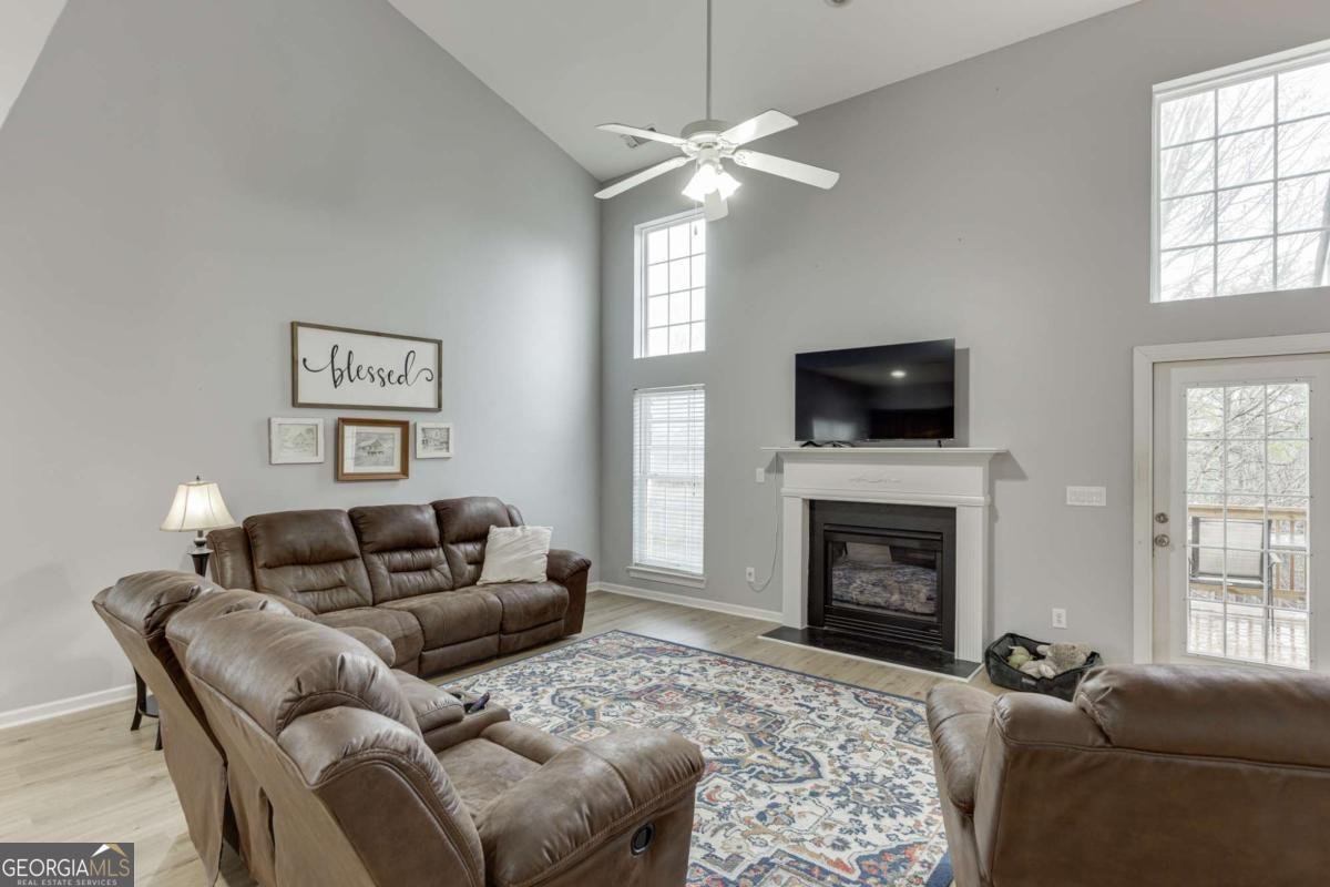 7804 Keepsake Lane Flowery Branch - Photo 13