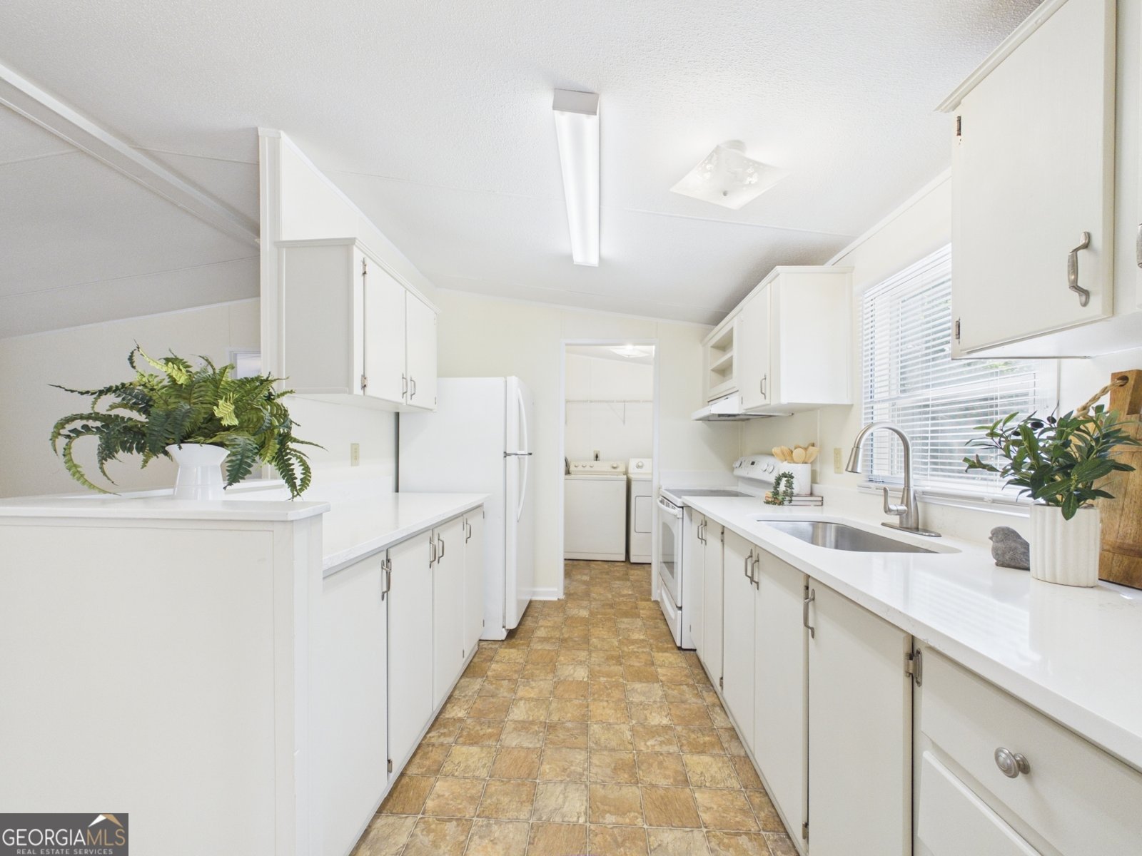 110 Ridge Court Kathleen - Photo 15