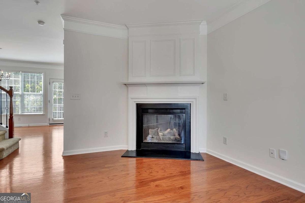 221 Balaban Circle Woodstock - Photo 7