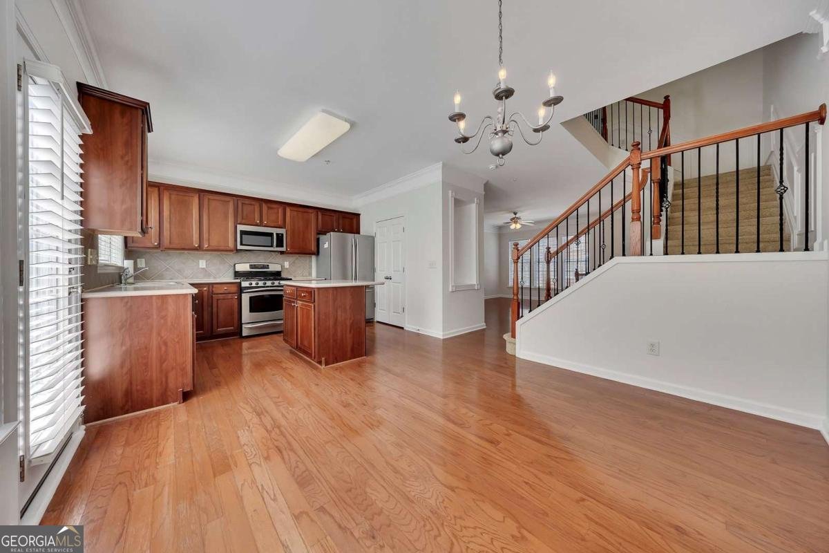 221 Balaban Circle Woodstock - Photo 9