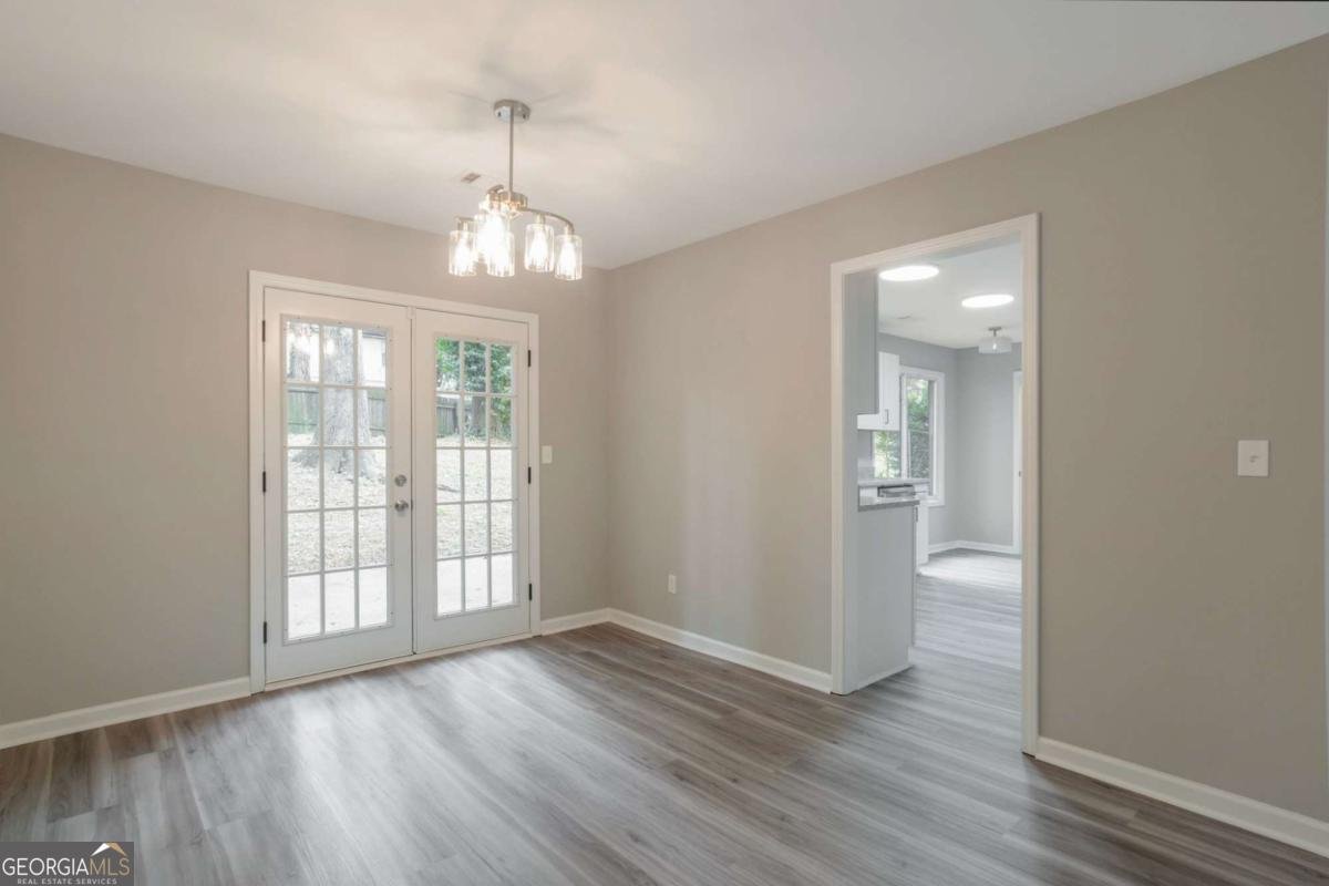 1071 Forest East Drive Stone Mountain - Photo 6