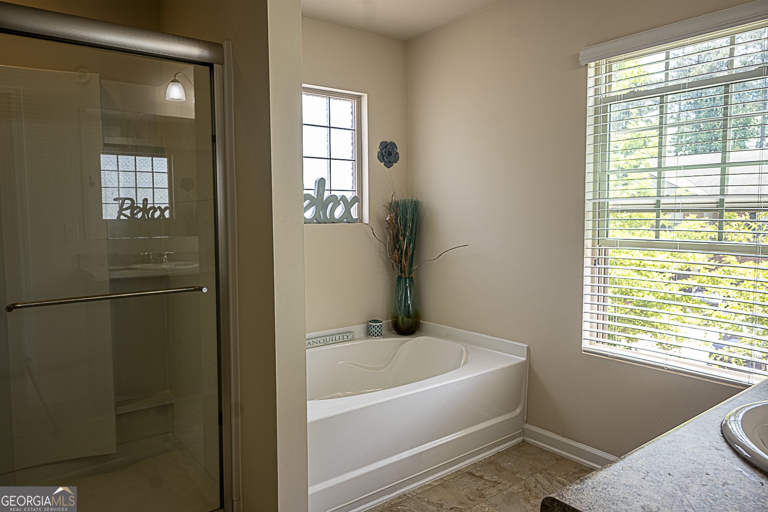 3922 Makeover Court Atlanta - Photo 32