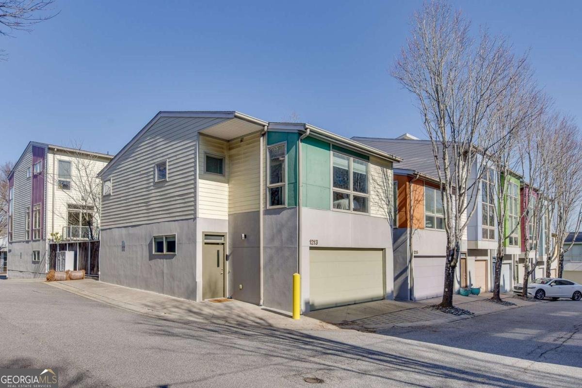 1213 Van Allen Mews Atlanta - main photo