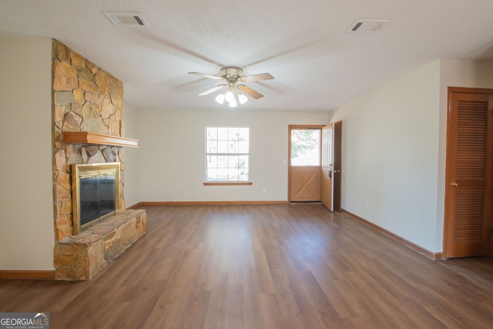 107 Summerfield Drive Kingsland - Photo 10