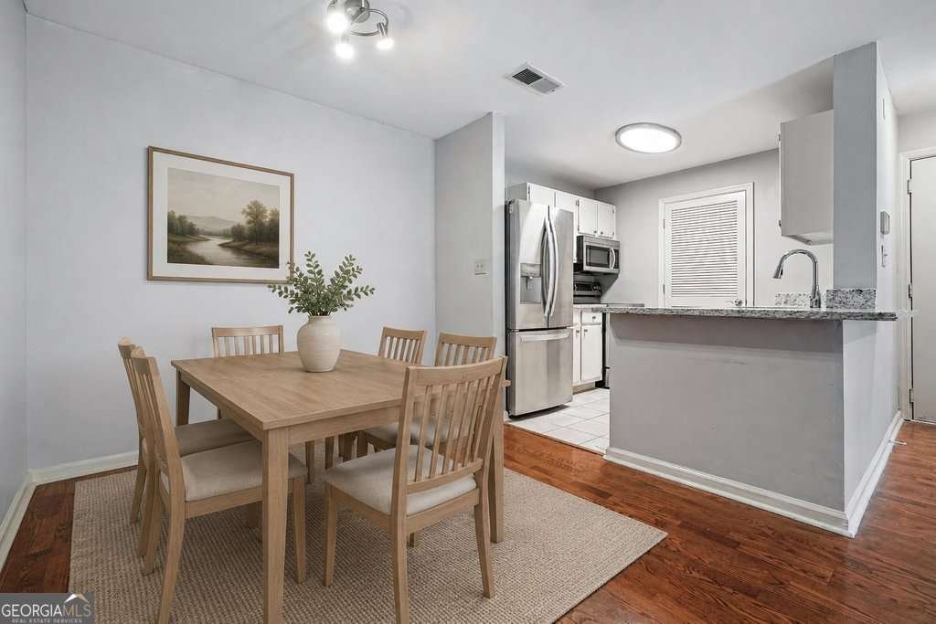305 Granville Court Atlanta - Photo 12