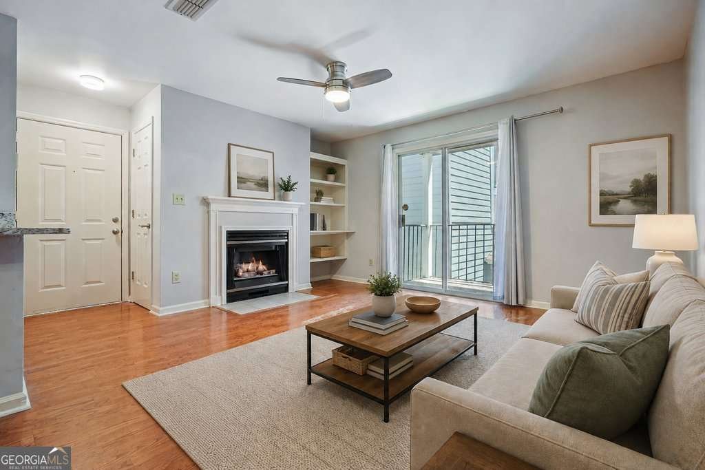 305 Granville Court Atlanta - Photo 6