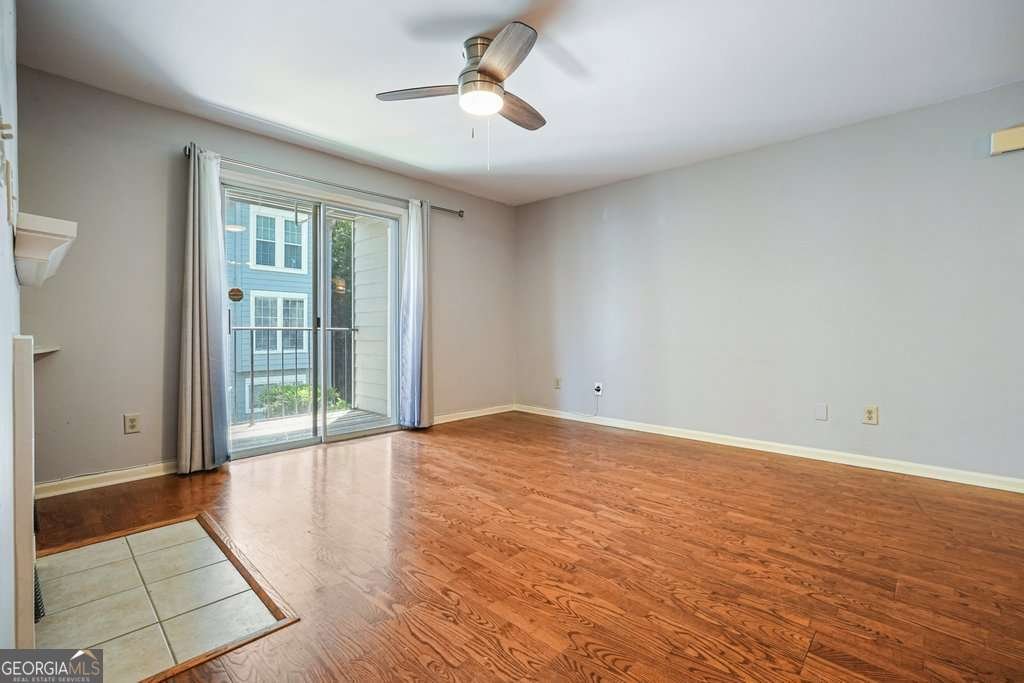305 Granville Court Atlanta - Photo 9