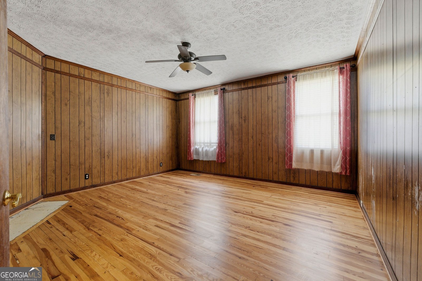 5121 Newark Avenue Clarkdale - Photo 10