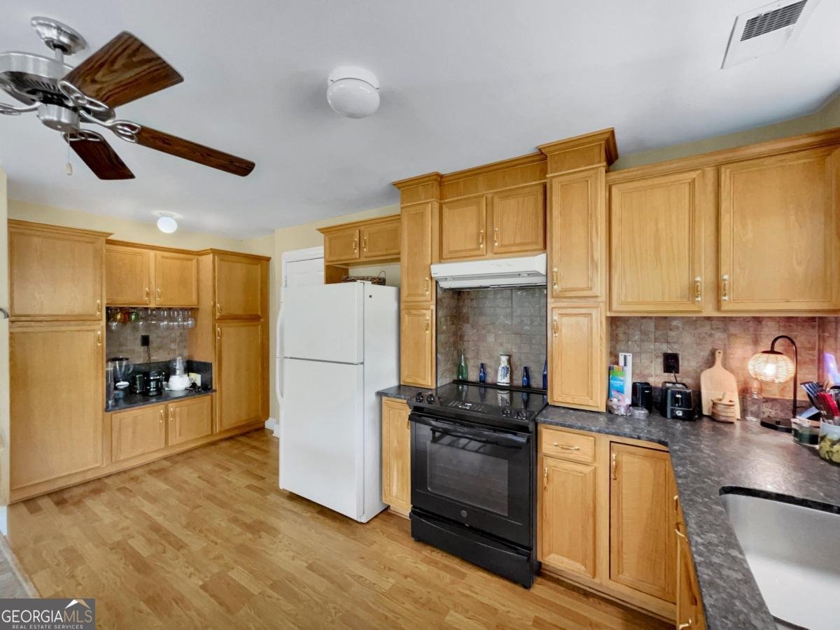 101 Stillwater Court Winterville - Photo 16