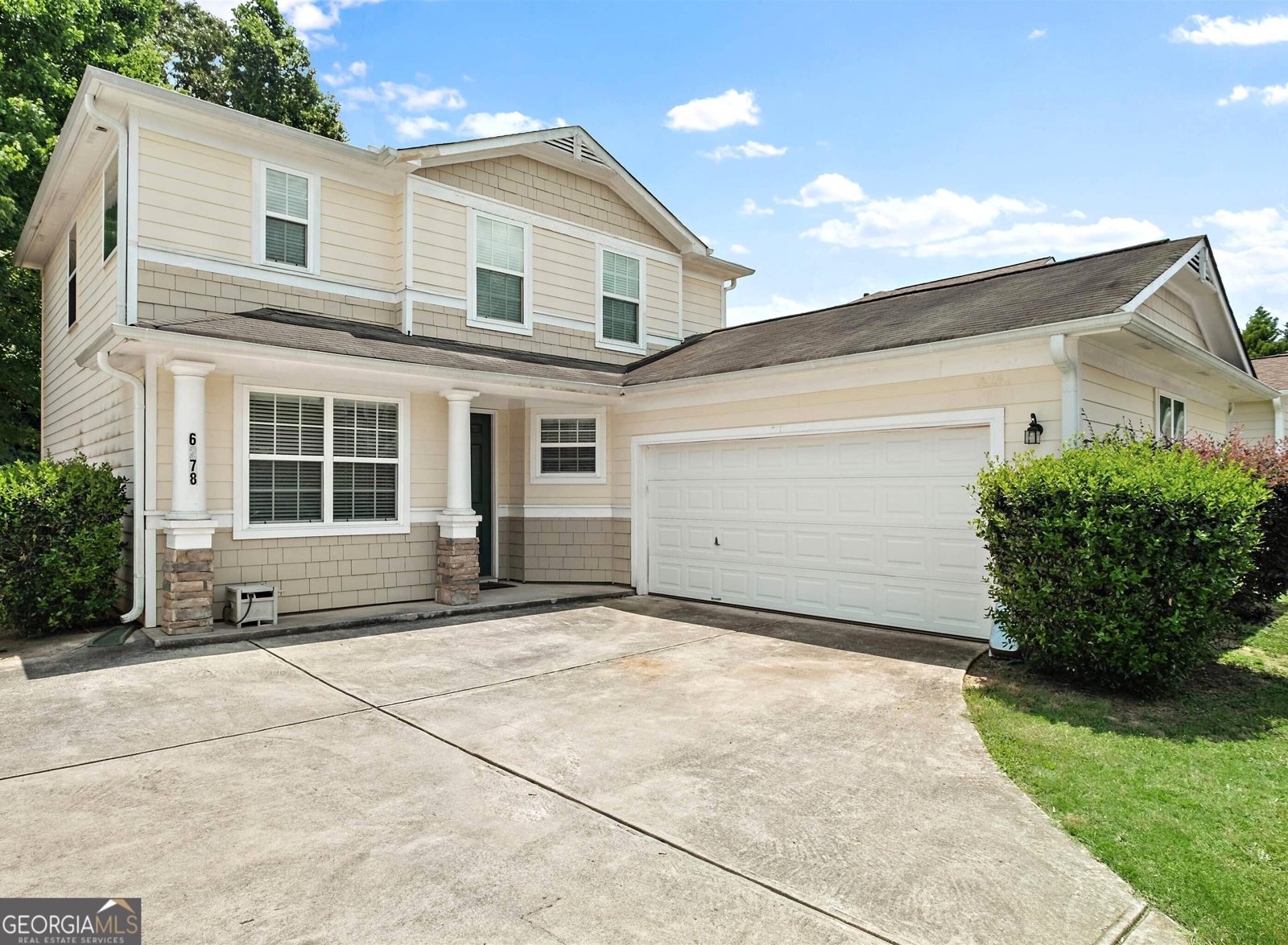 6278 Waverly Lane Fairburn - main photo