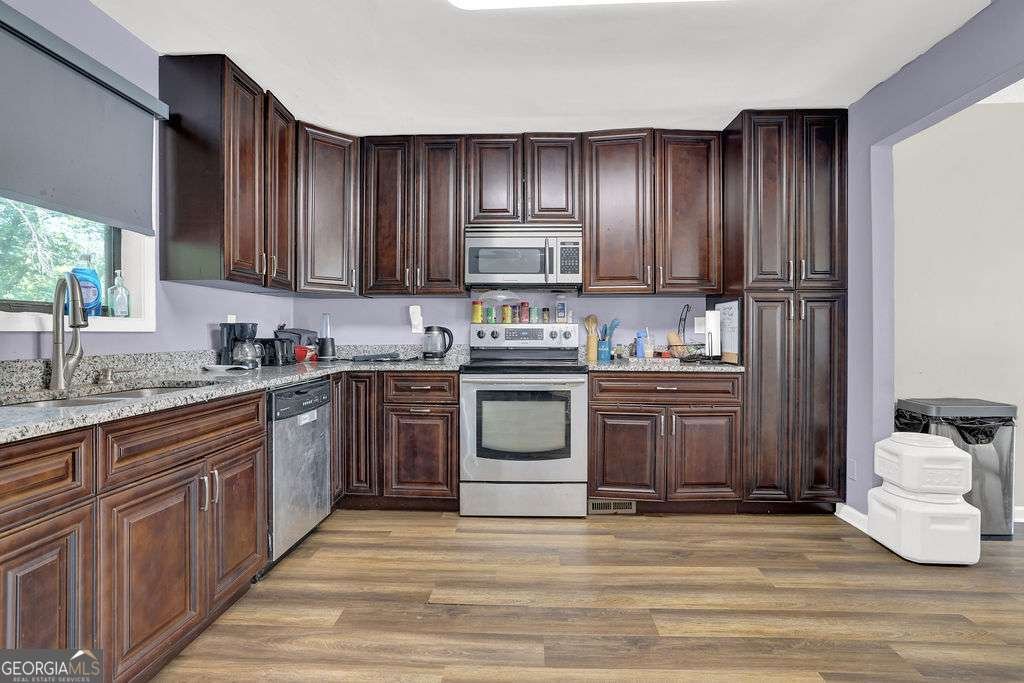 2301 Lessie Maude Drive Marietta - Photo 7