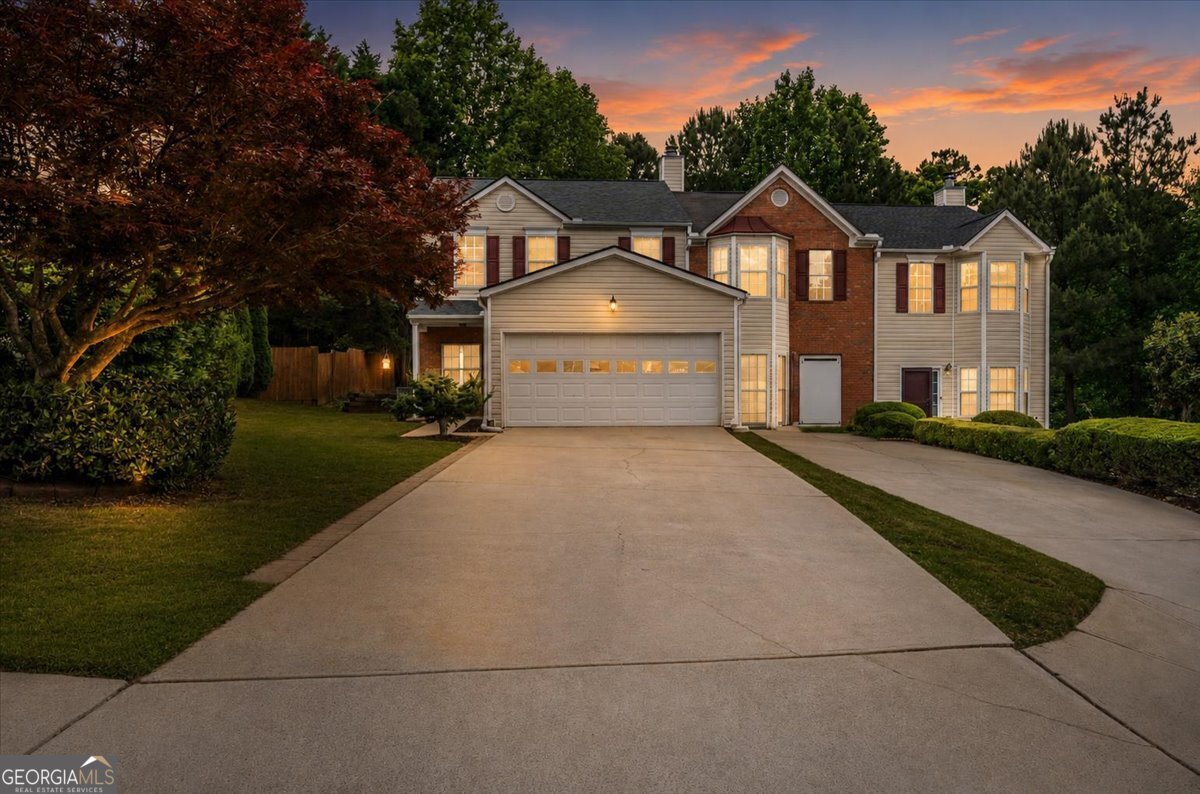 4935 Oak Meadow Lane Oakwood - main photo