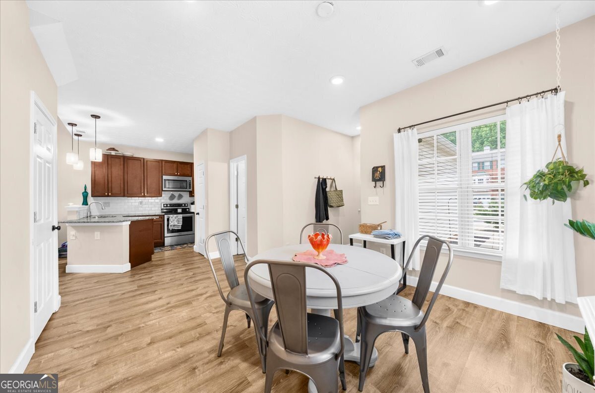 4935 Oak Meadow Lane Oakwood - Photo 9