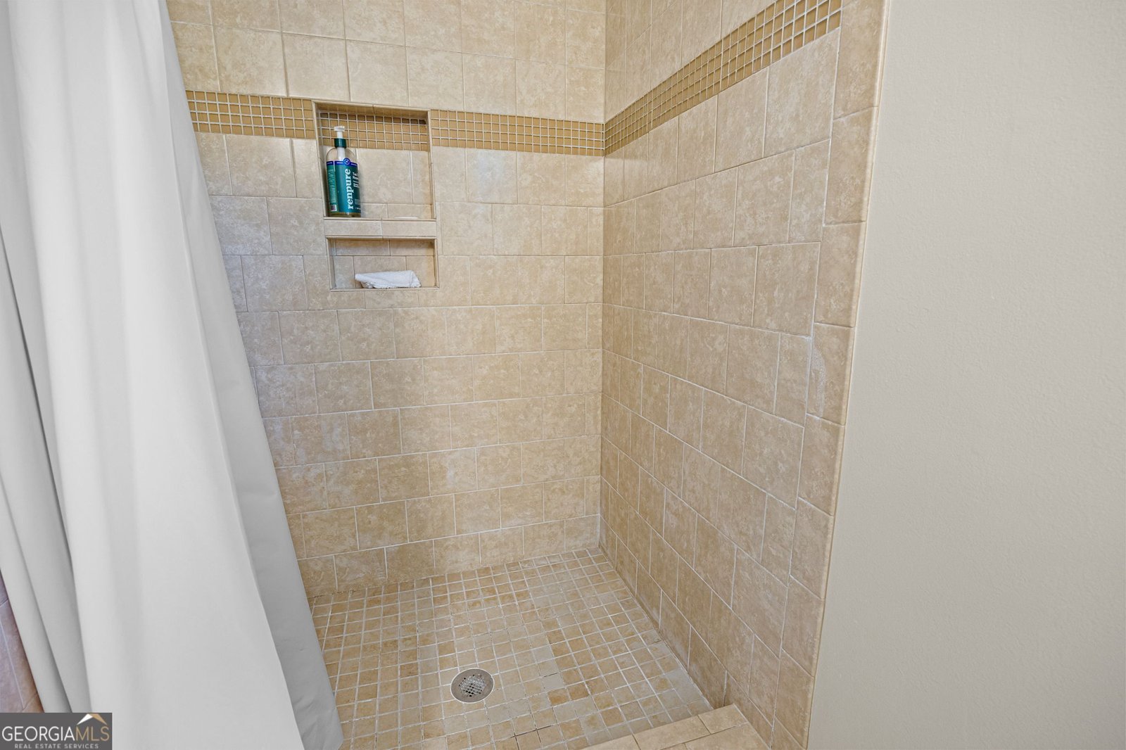 211 MAYFLOWER Drive Woodstock - Photo 19