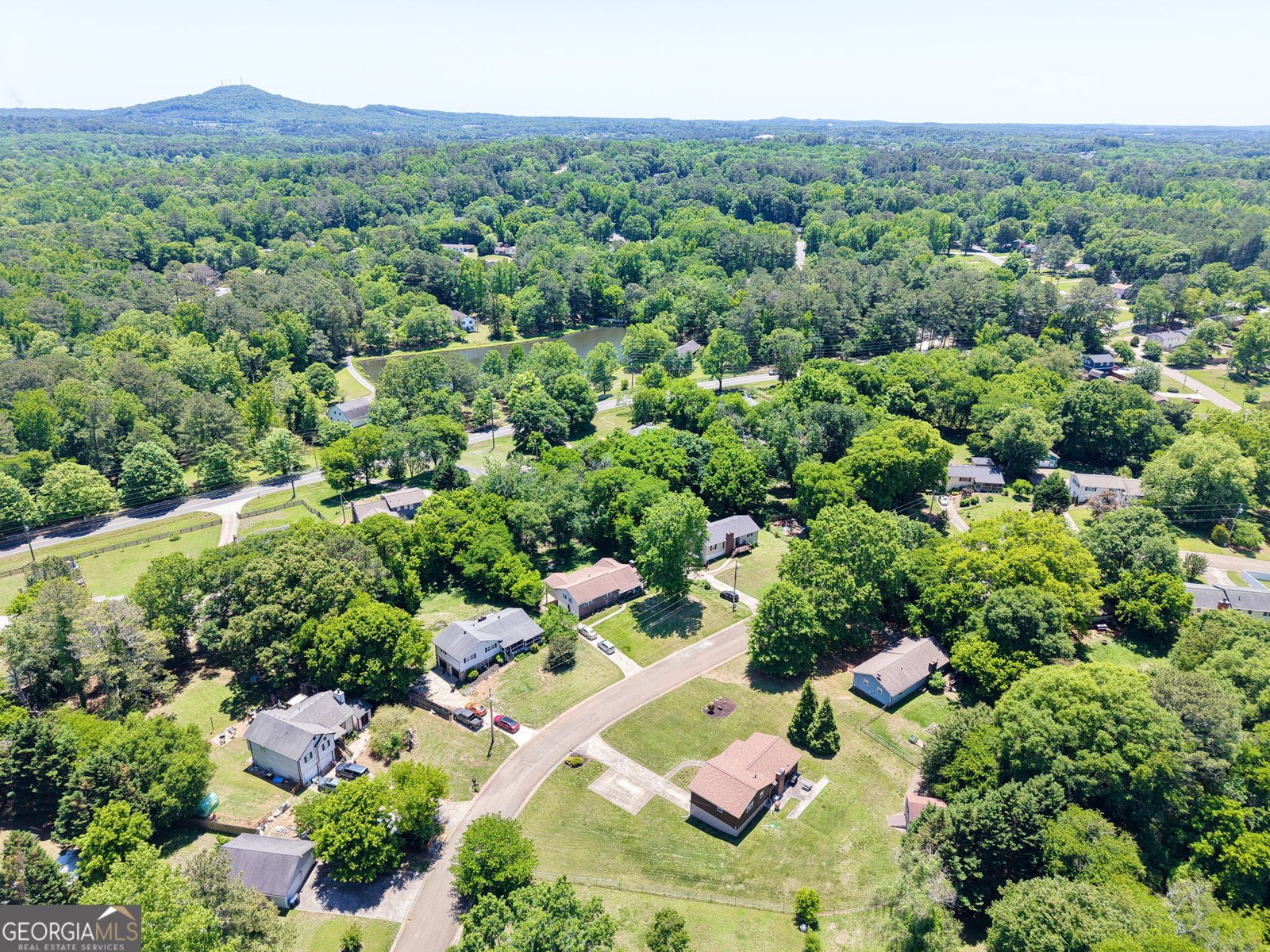 211 MAYFLOWER Drive Woodstock - Photo 35