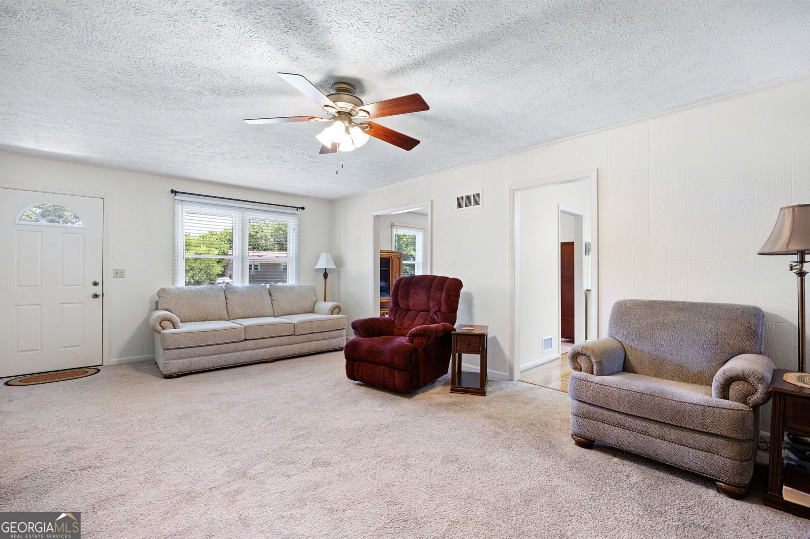 211 MAYFLOWER Drive Woodstock - Photo 8