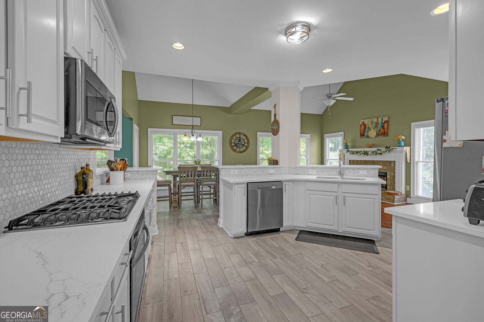 4716 Fountainwood Drive Powder Springs - Photo 14