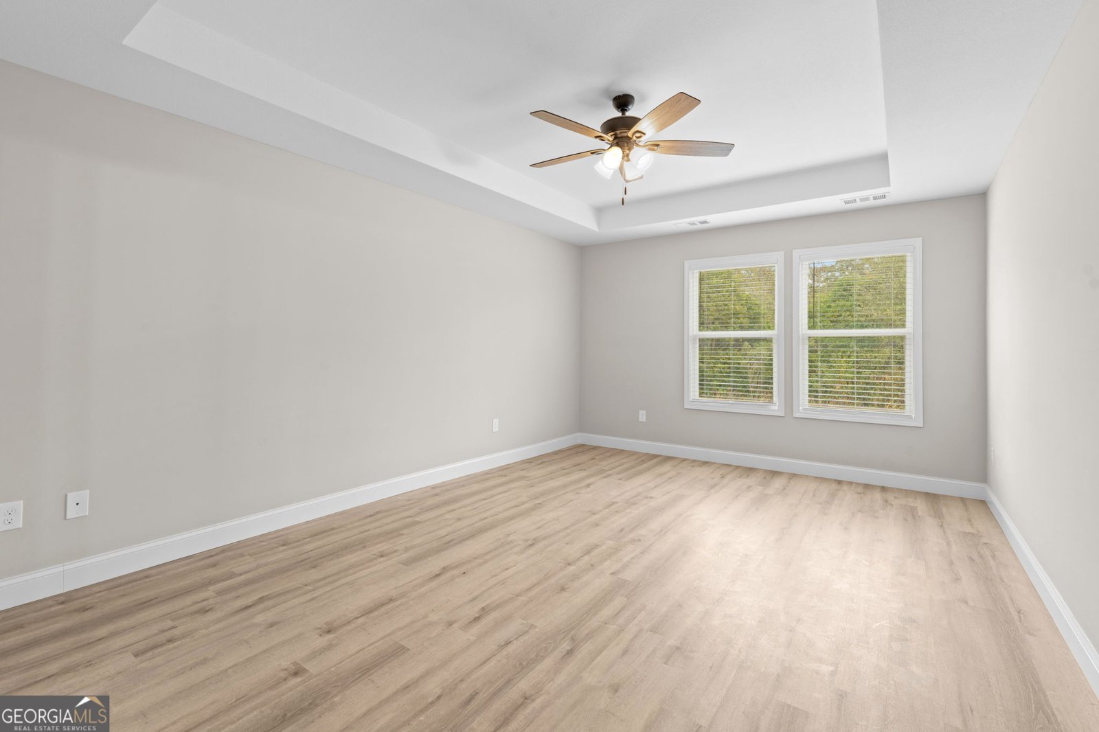 302 Beau Claire Circle Byron - Photo 32